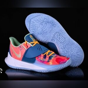 Nike Kyrie Low 3 "Tie-Dye" NWT Size 5.5M/7W‎